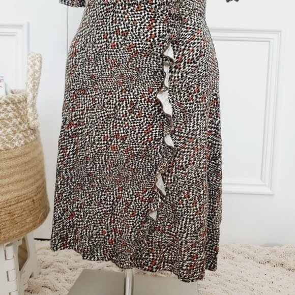 Astradivarius Brand New Soft Surplice Eyelet Wrap Skater Dress- Size Small - Picture 14 of 14